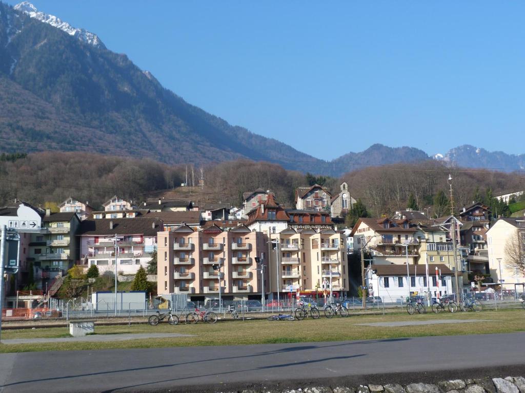 Le Lacustre 4Th Floor Port-Valais Exteriör bild